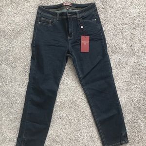 Makers crop jeans (Size 8)